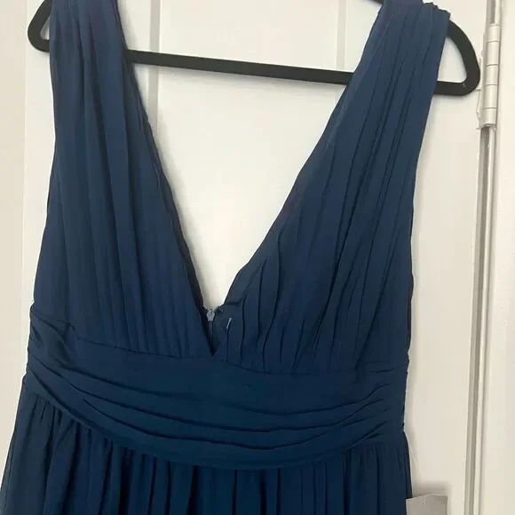 Love by Design NWT Athen deep plunge v neck Nordstrom Navy flowy evening gown XL - Picture 7 of 16